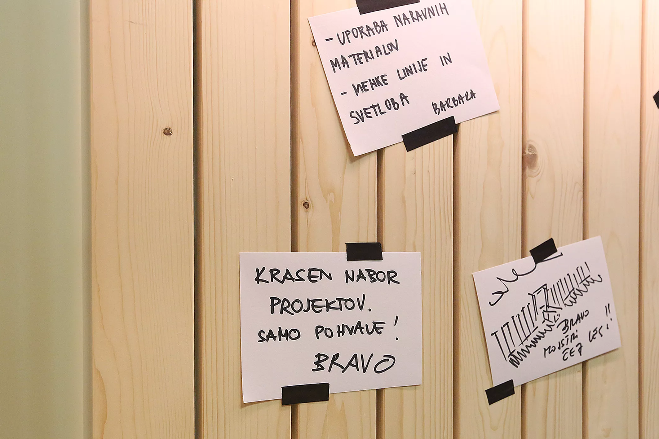 Sejem Ambient in dom plus_ (11) Sejem Ambient in dom plus, razstavni prostor Mizarstva Kos, Centra za zunanjo ureditev in Muzeja Lesarius. Razstava lesenih in celostnih zunanjih preobrazb oziroma prenov načrtovanih in izvedenih v Sloveniji