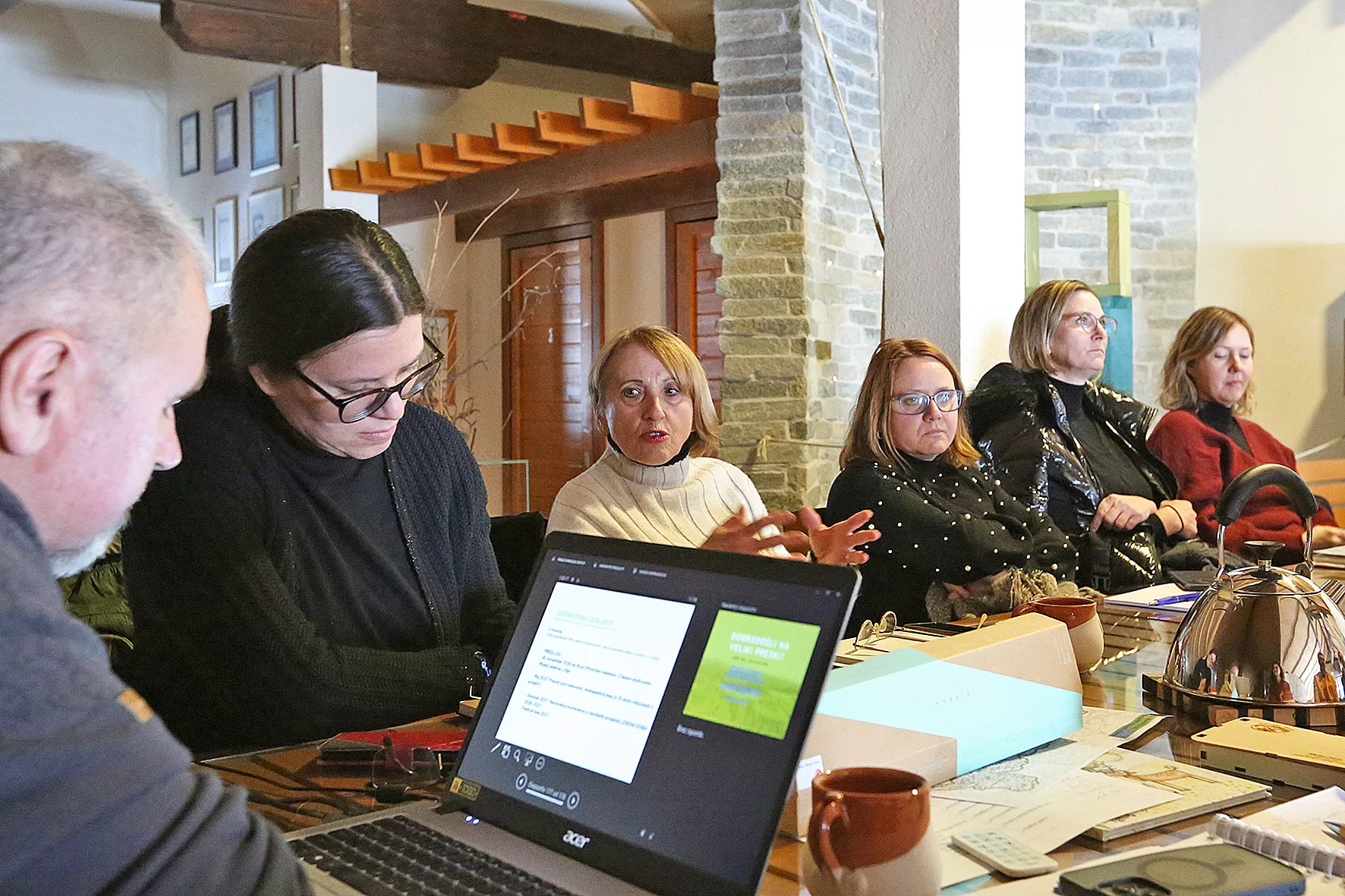 Spoznavno srečanje za zagon pilotskega projekta Lesena doba_2 Spoznavno srečanje treh LAS-ov za postavitev pilotskega projekta Lesena doba