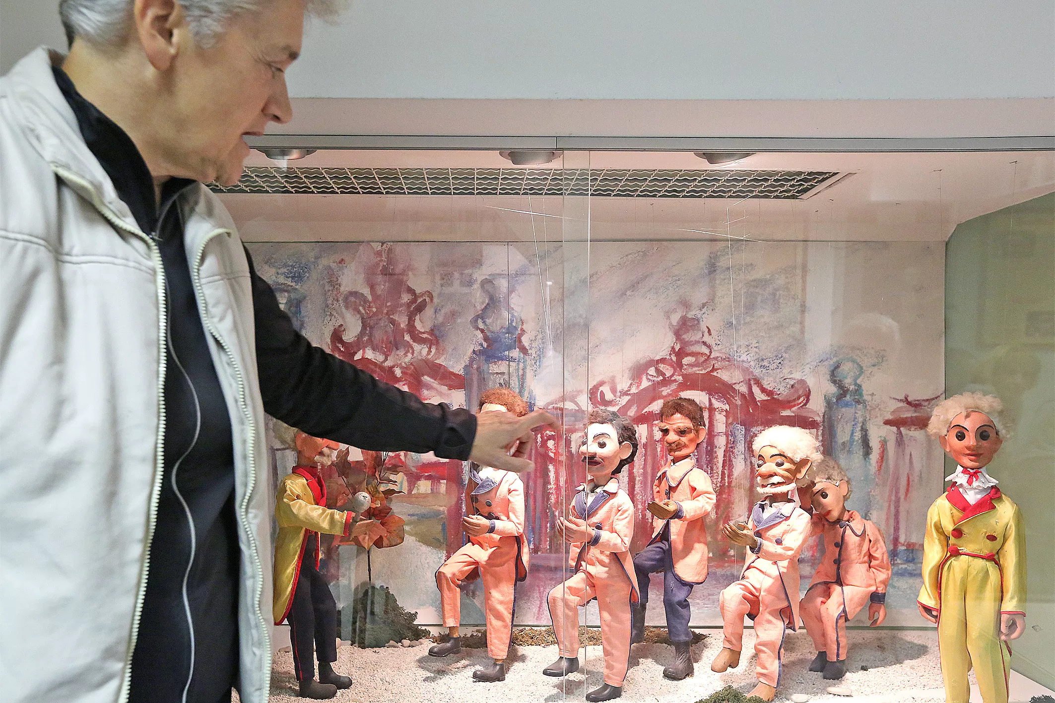LES IN KULTURNA DEDIŠČINA_LAS Zasavje (19) Delavnica: Les in kulturna dediščina odkrivata svet hrastniških knapovskih marionet, izdelovanja lesenih lutk v Hrastniku pod vodstvo Špele Ulaga. Organizator Partnerstvo LAS Zasavje