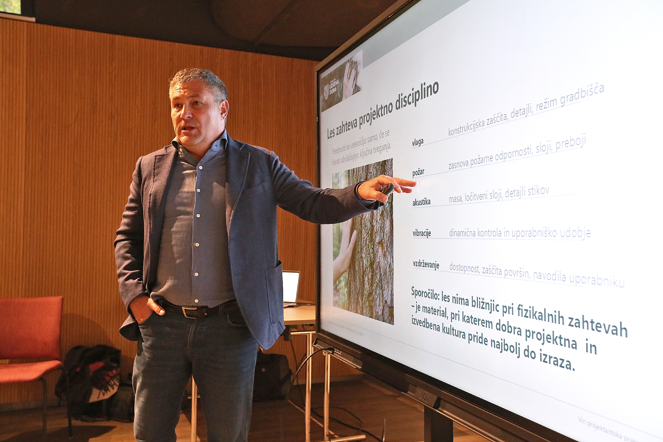 LES IN ZDRAVJE_LAS Srce Slovenije (10) Les in zdravje, posvet in delavnica v organizaciji Mizarstva Kos in LAS Srce Slovenije združila različne poglede in razmišljanja v Kongresnem centru Term Snovik
